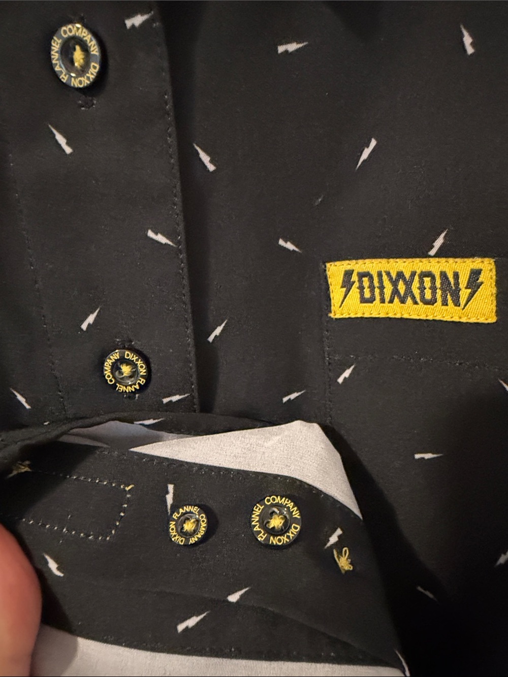 Dixxon flannel company women’s “the bolt” short sleeve button up shirt - small - Picture 6 of 12